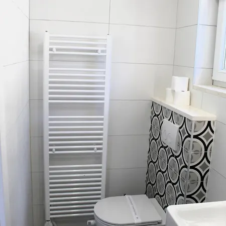 Villa Miravalle, - Lux With Private Parking, Jacuzzi And Heated Pool Ostrvica