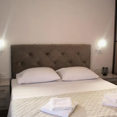 Miravalle, - Lux With Private Parking, Jacuzzi And Heated Pool Ostrvica